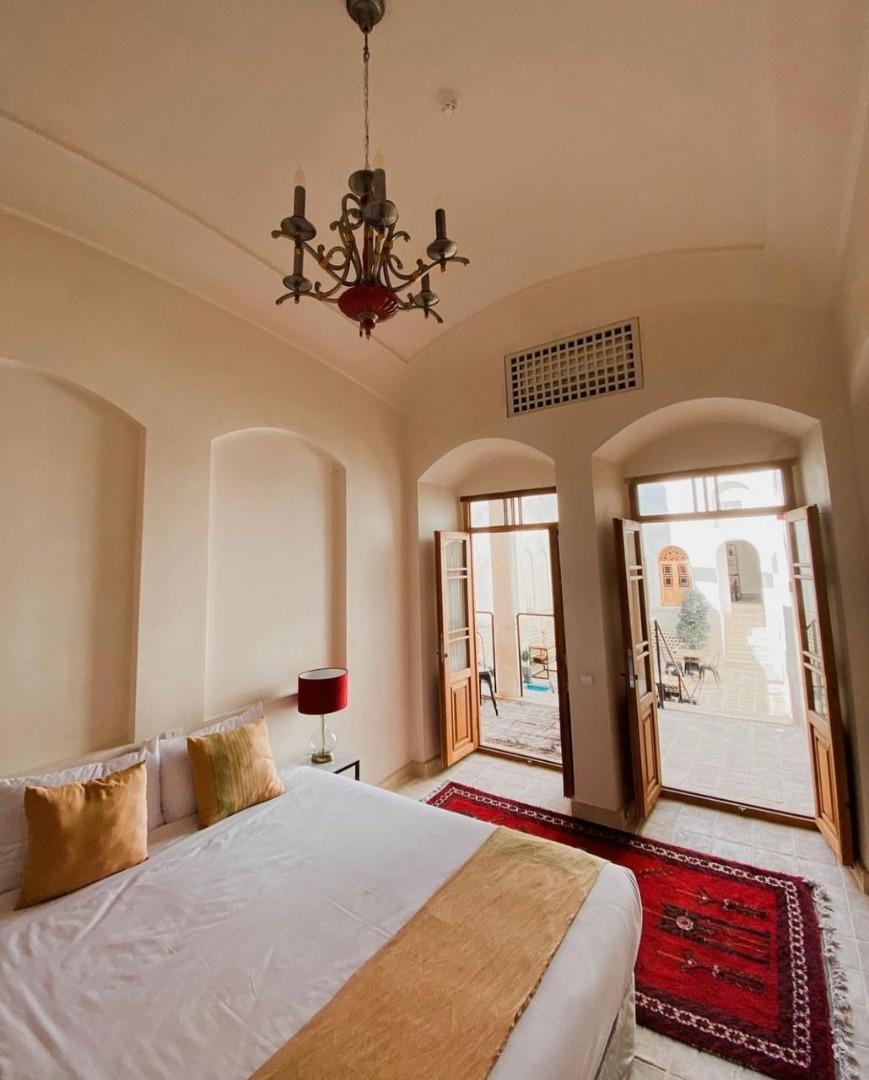 اجاره کوتاه مدت اتاق سنتی در کاشان