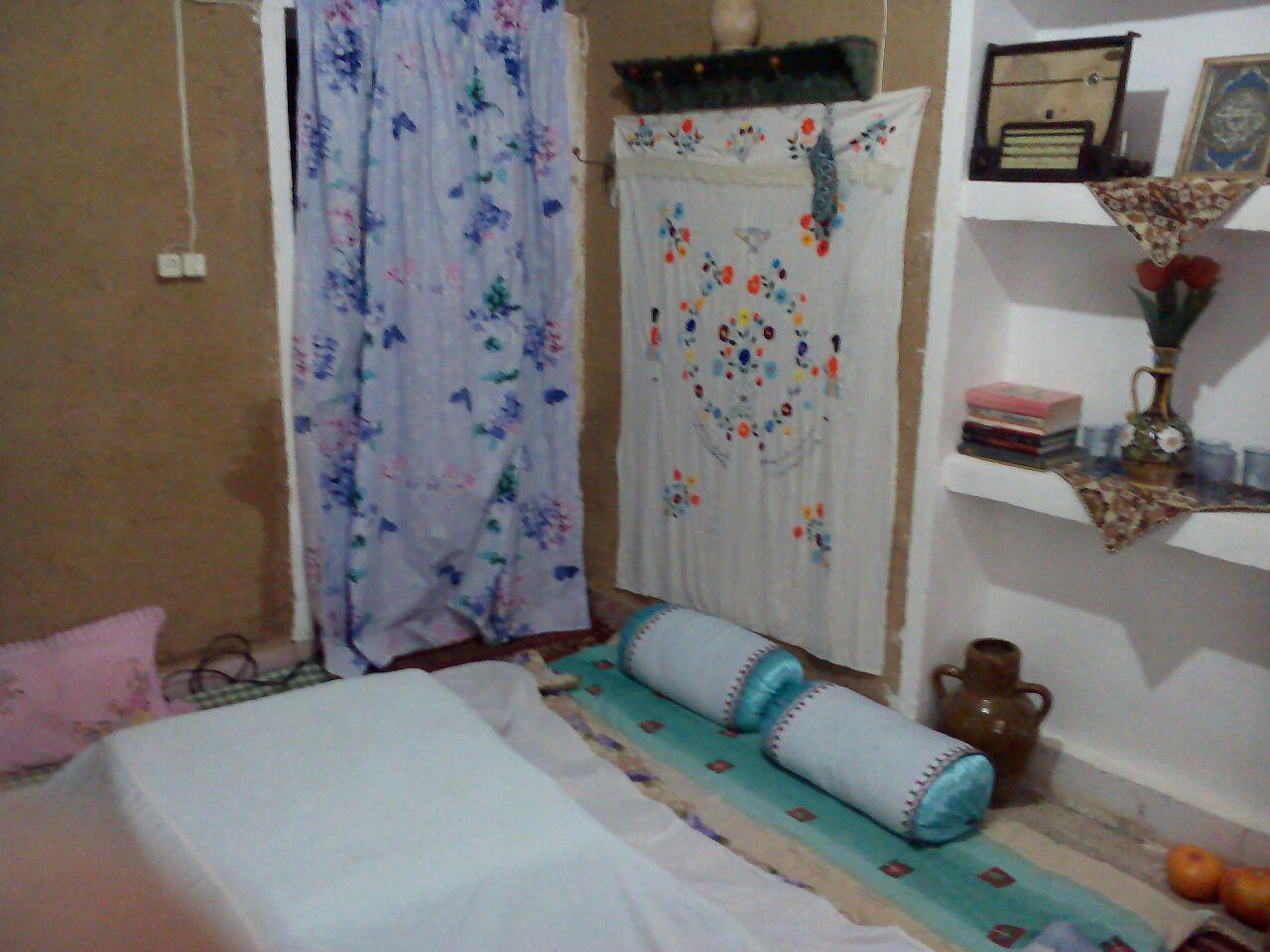 اجاره اقامتگاه بوم گردی نایب علی خان در بیارجمند