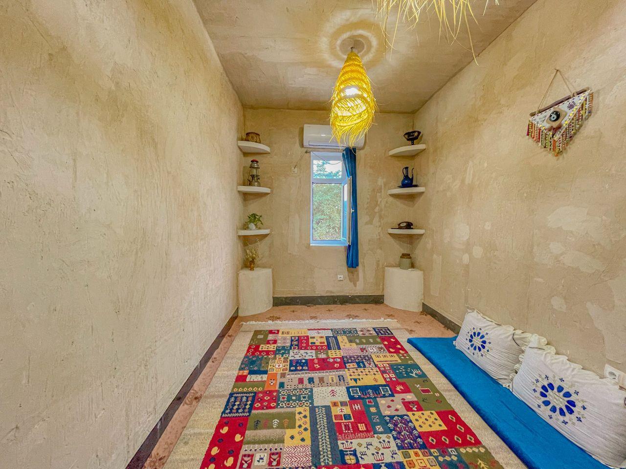 اقامتگاه بوم گردی نگارستان در خورموج