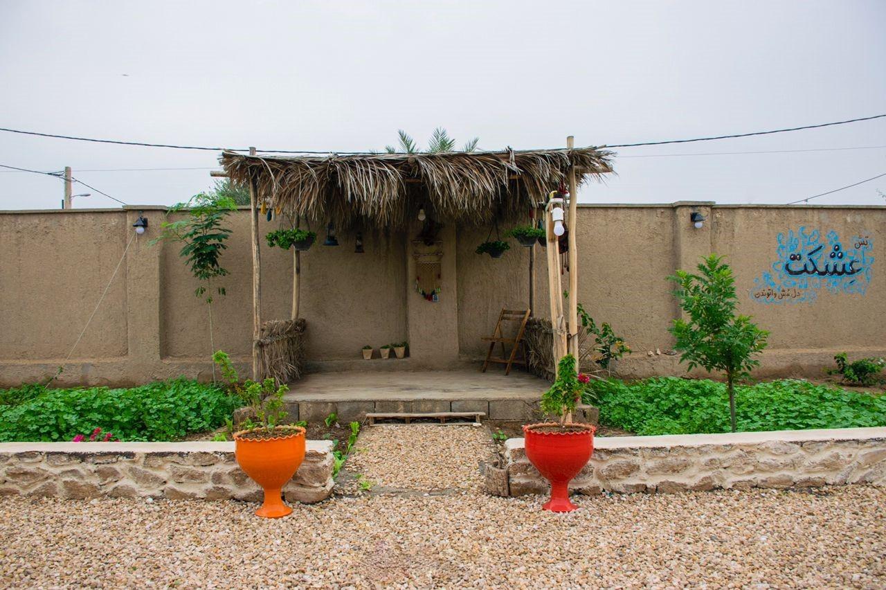 اقامتگاه بوم گردی نگارستان در خورموج