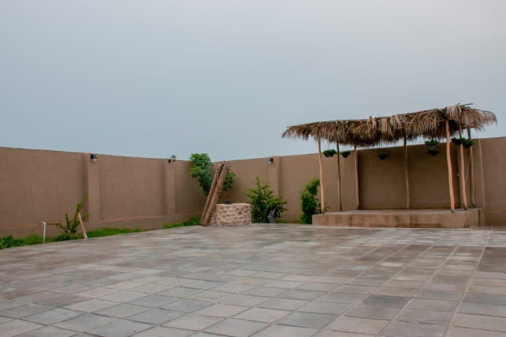 اقامتگاه بوم گردی نگارستان در خورموج