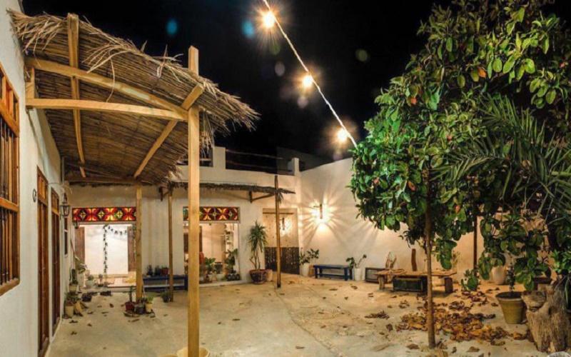 اقامتگاه بوم گردی آهید در بندر کنگان