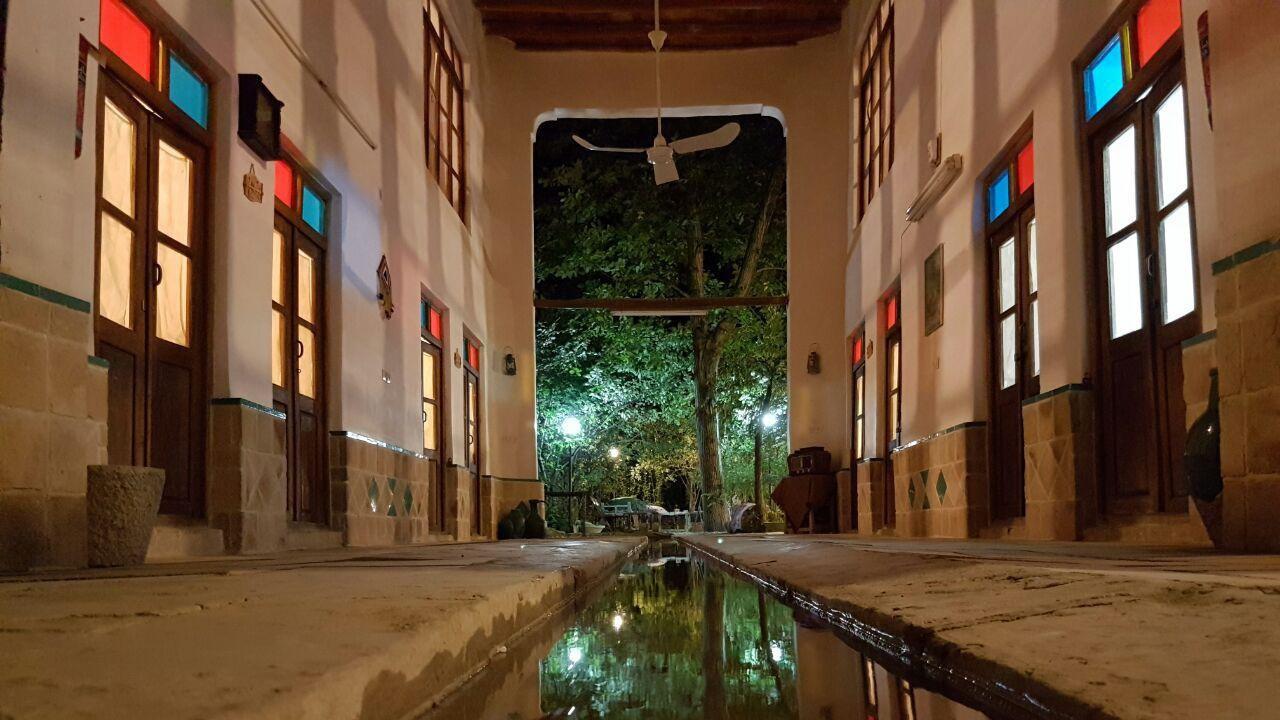 اقامتگاه بوم گردی کوشک آقا محمد قمصر کاشان