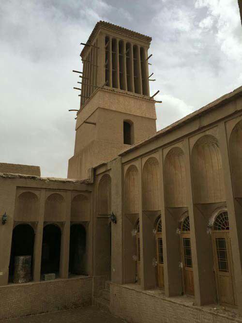 اقامتگاه بوم گردی چهار فصل در مروست