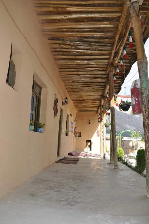 اقامتگاه بوم گردی رئیس در سی سخت