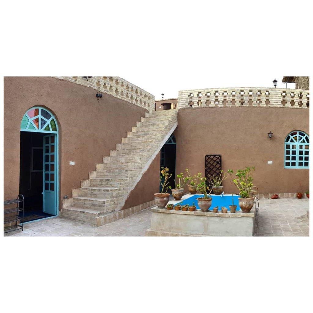 اجاره اقامتگاه بوم گردی خانه خشتی در رفسنجان