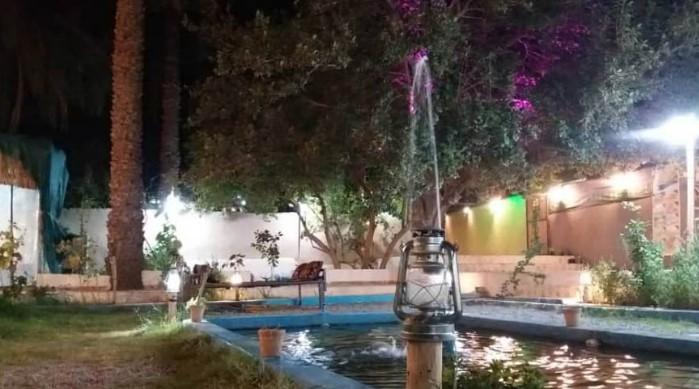 اقامتگاه بوم گردی نخل و نارنج در بم