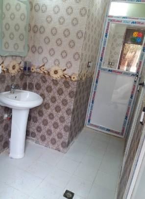 اقامتگاه بوم گردی نخل و نارنج در بم