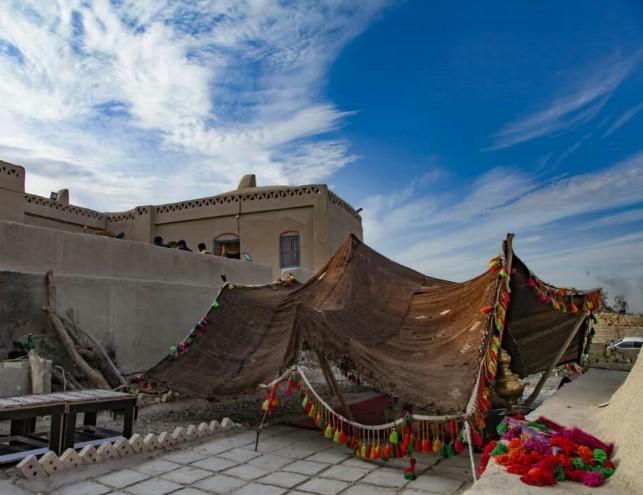 اقامتگاه بوم گردی کلبه آرامش در زهک