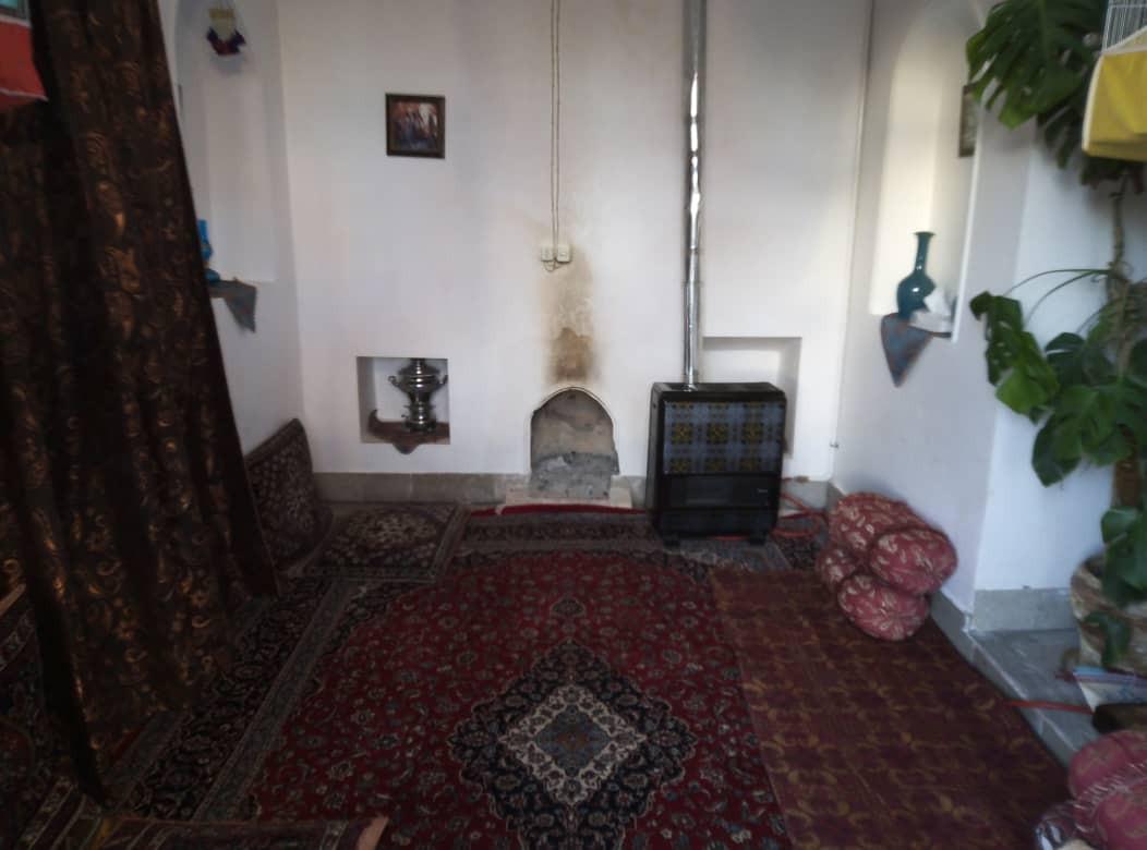 اقامتگاه بوم گردی دونا در شهربابک