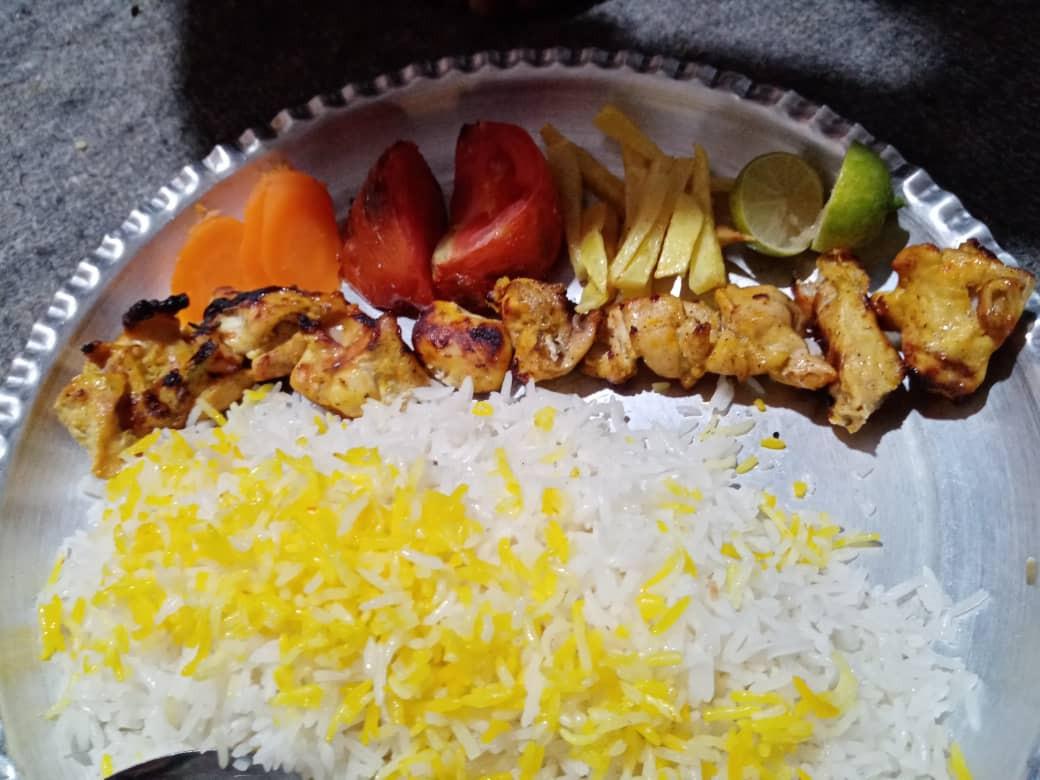 اجاره خانه سنتی بلوط تاف کاسیت در خرم آباد