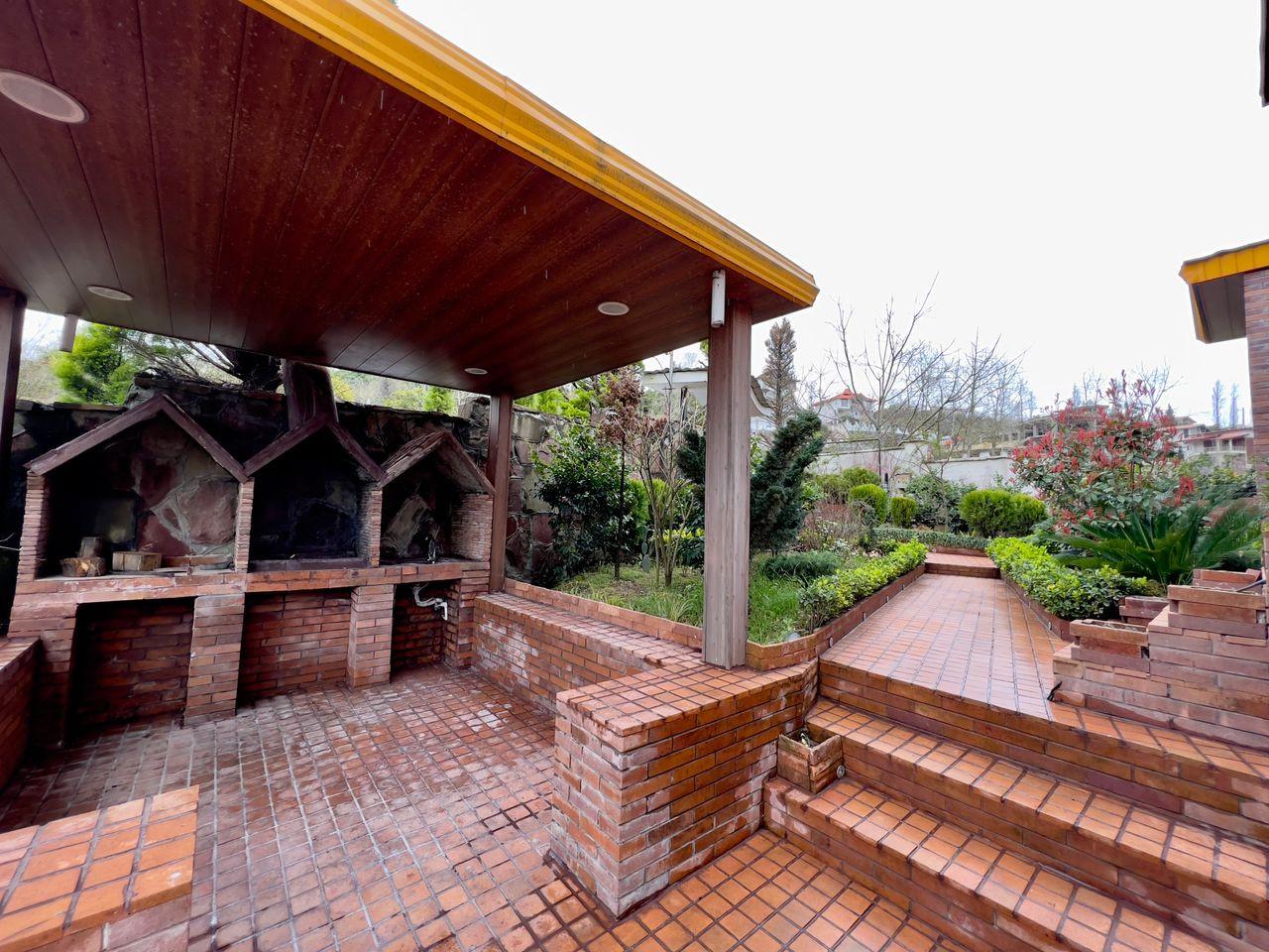 ویلا تریپلکس لاکچری استخردار جنگلی در اربکله رامسر