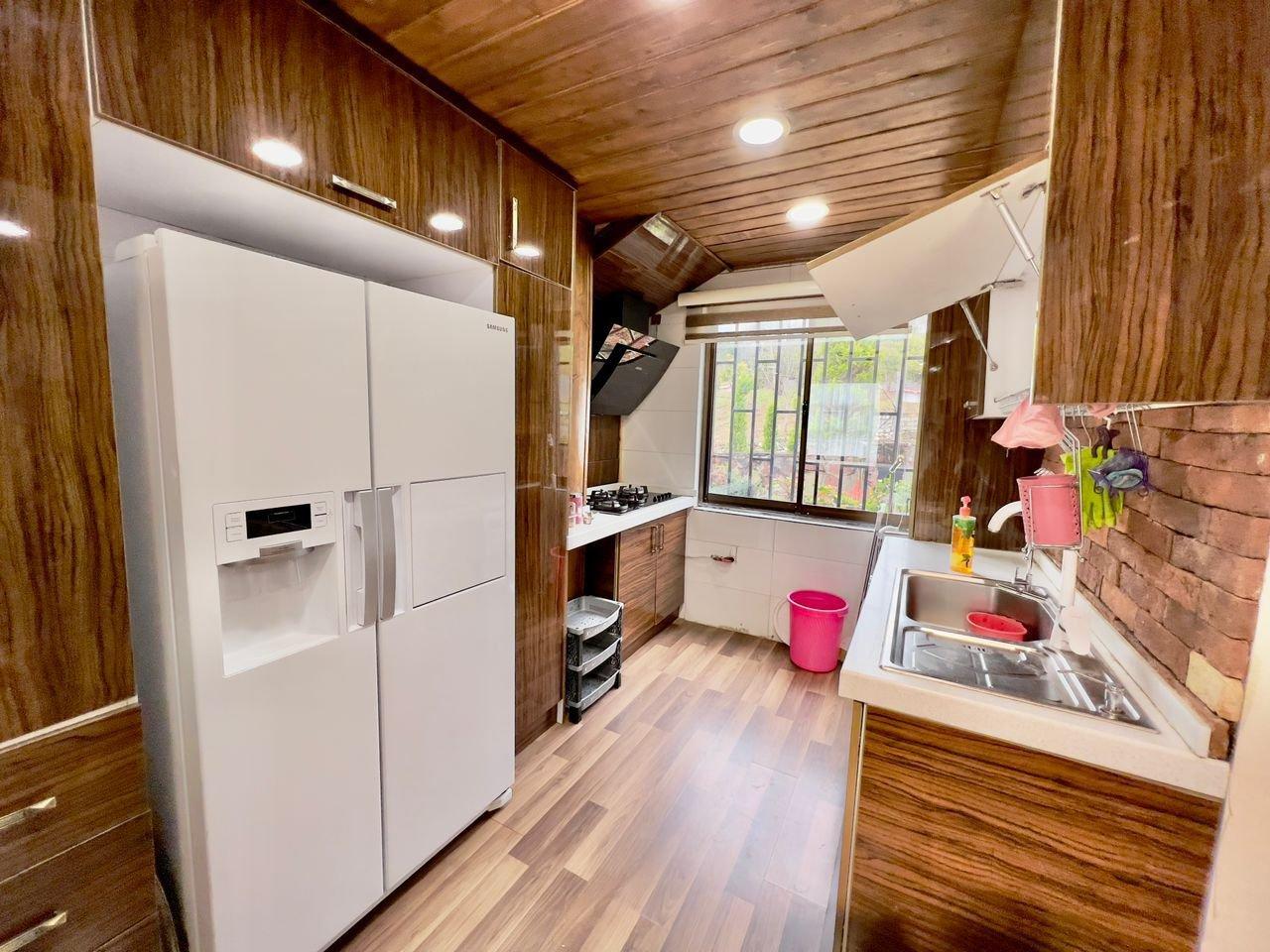 ویلا تریپلکس لاکچری استخردار جنگلی در اربکله رامسر