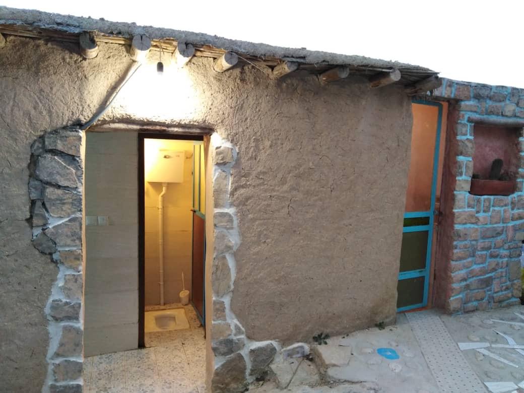 اقامتگاه بوم گردی بیشاپور در تنگه چوگان کازرون