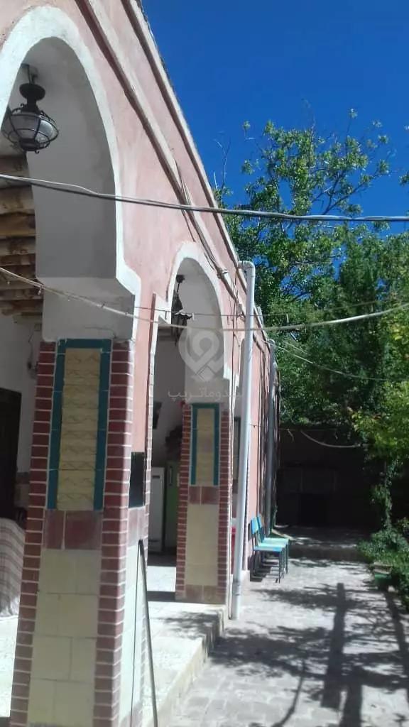 اجاره اقامتگاه بوم گردی بالا چشمه در بزنجان