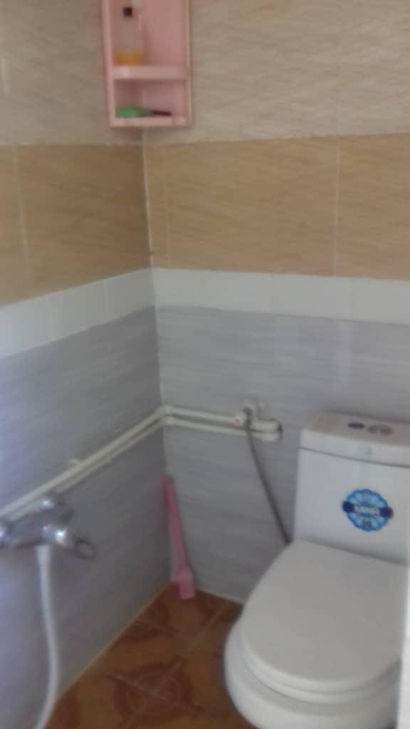 اجاره اقامتگاه بوم گردی بالا چشمه در بزنجان