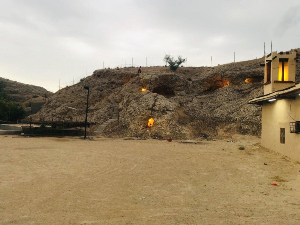 اقامتگاه بوم گردی سِمسِمو در پارسیان