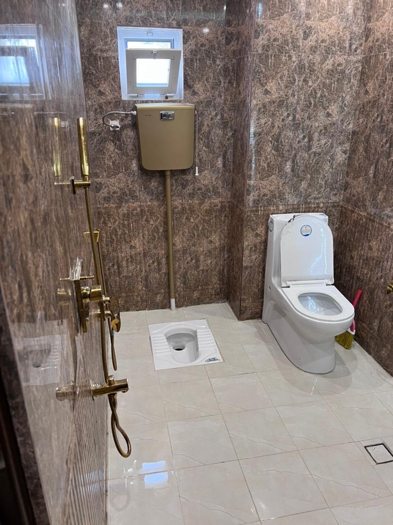 ویلا مدرن تریپلکس با استخر روباز آبگرم