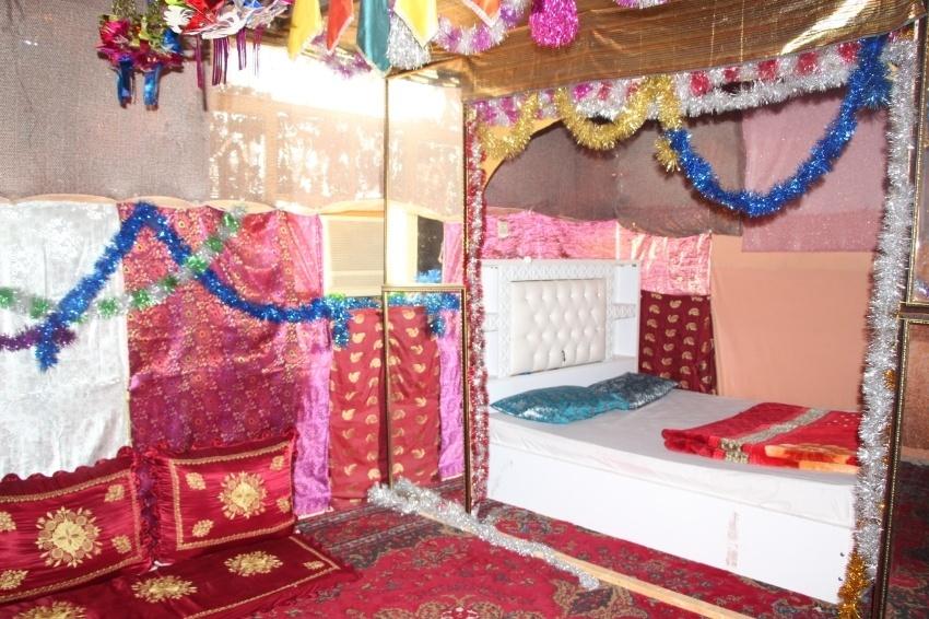 اقامتگاه بوم گردی خندغ در جزیره هرمز