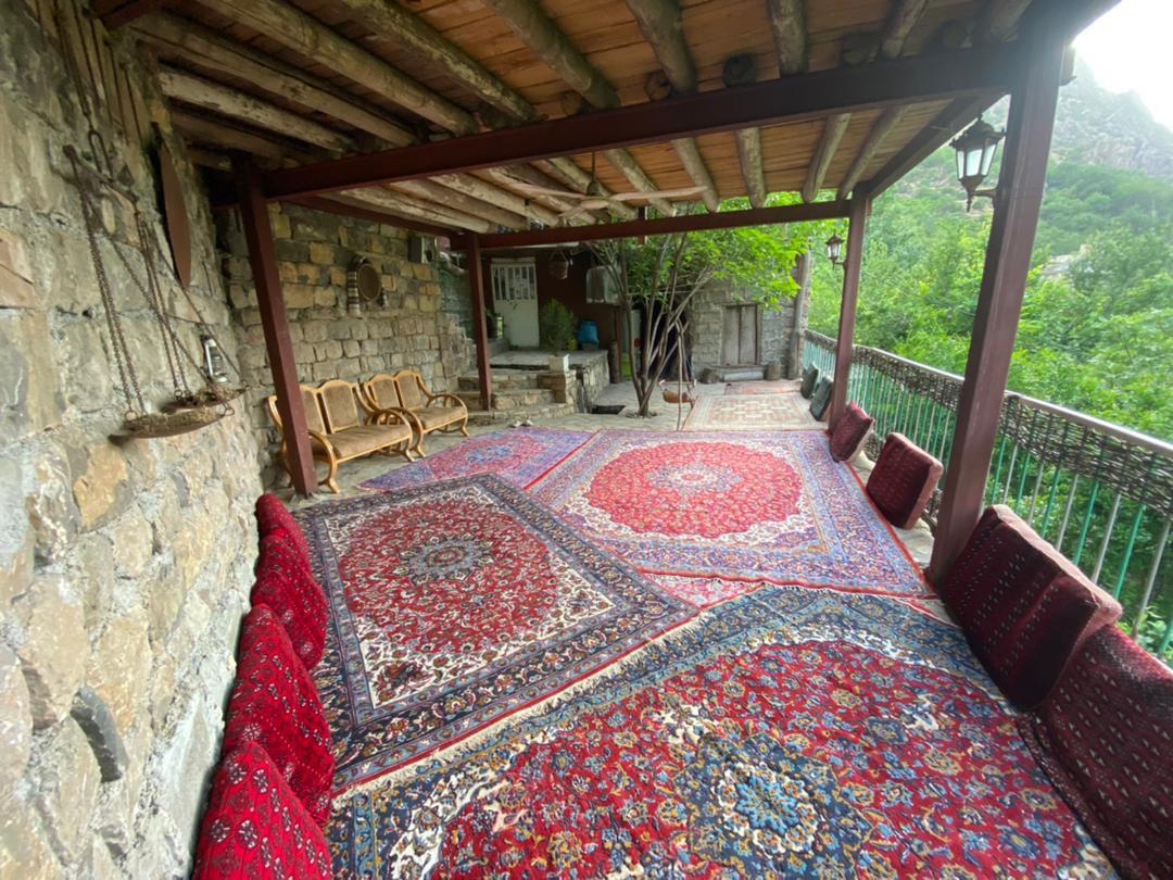 اجاره اقامتگاه بوم گردی نگین هورامان در پاوه