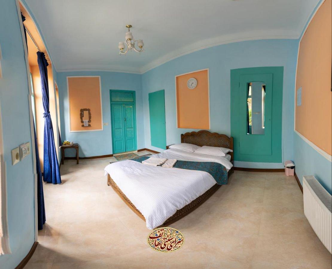 اقامتگاه بوم گردی سرای سنتی هاتف اصفهان