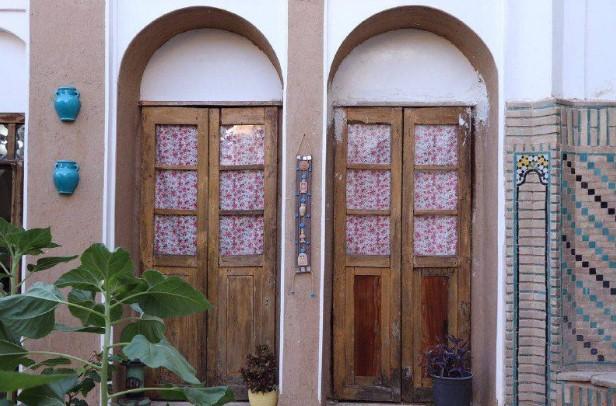 رزرو اقامتگاه سنتی اشکانی در اصفهان