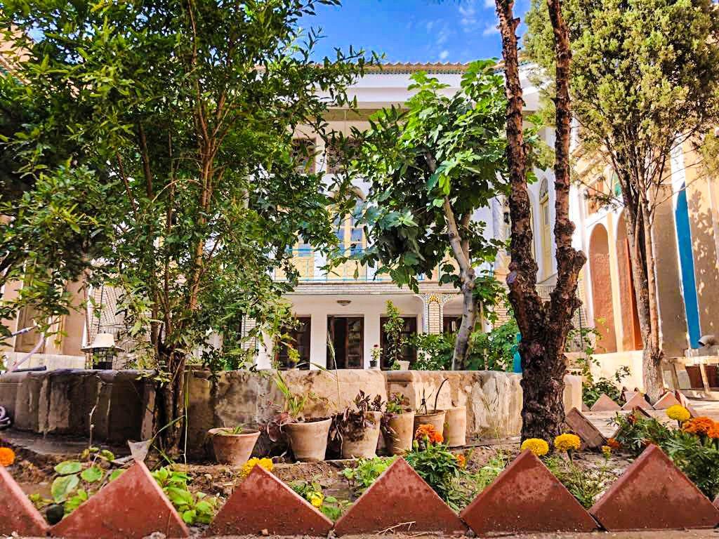 رزرو اقامتگاه سنتی اشکانی در اصفهان