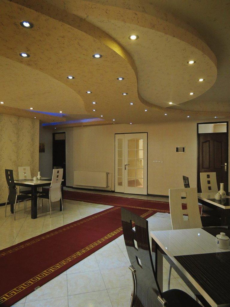 اتاق دو نفره هتل دورنا مشگین شهر