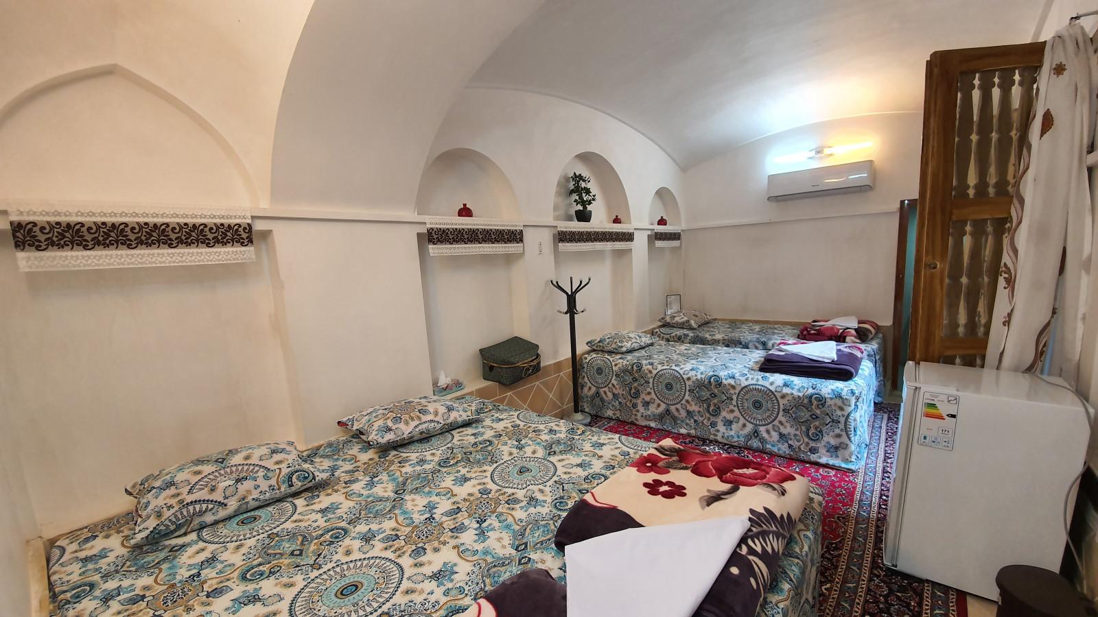 اجاره بوم گردی سرای سایه در کاشان