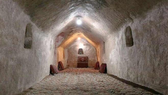 اقامتگاه بوم گردی قلعه پنهان بهرام آرادان