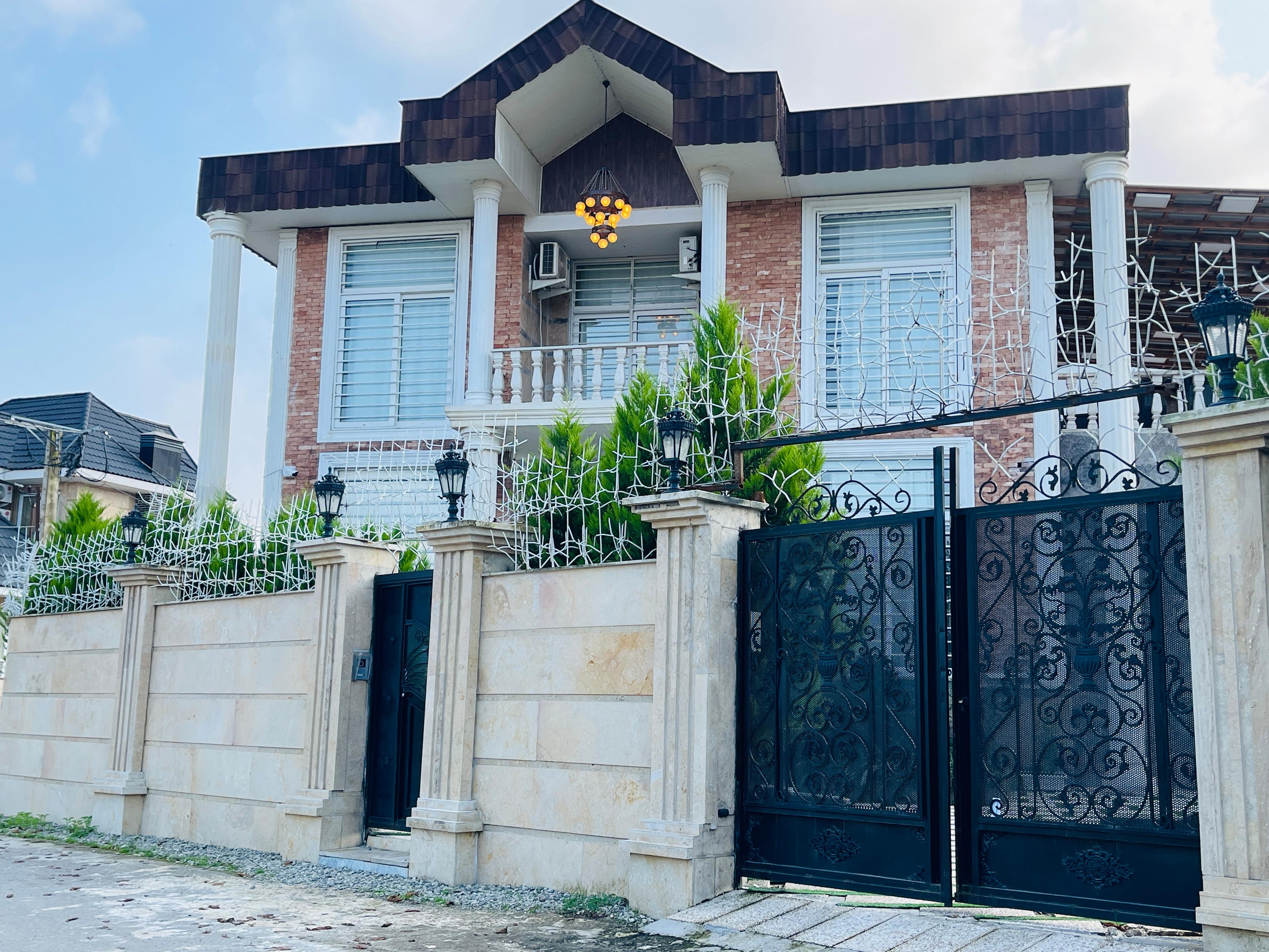 ویلا 3خوابه دوبلکس استخردار نمک آبرود