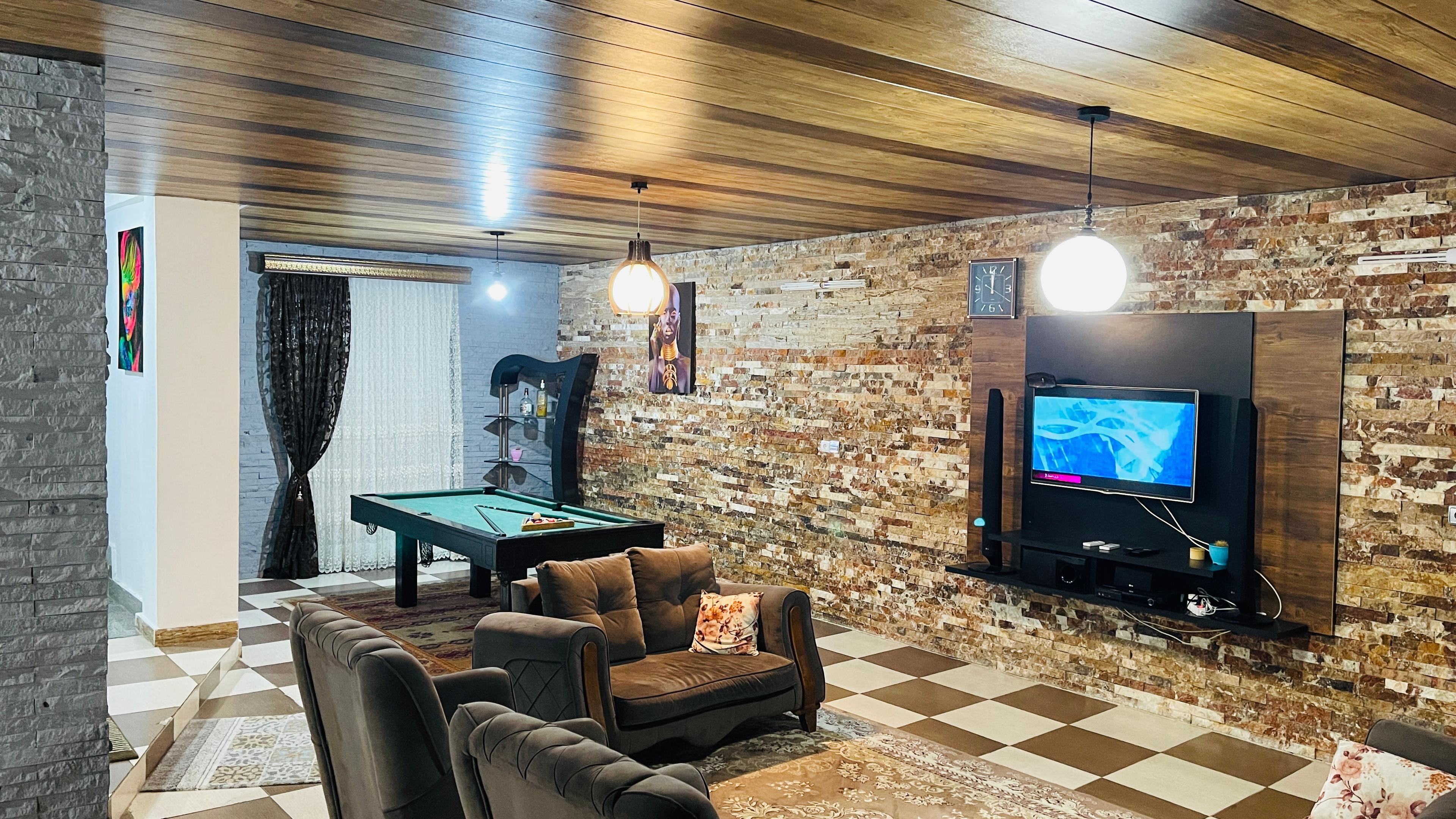 اجاره ویلا استخردار تریبلکس در چالوس