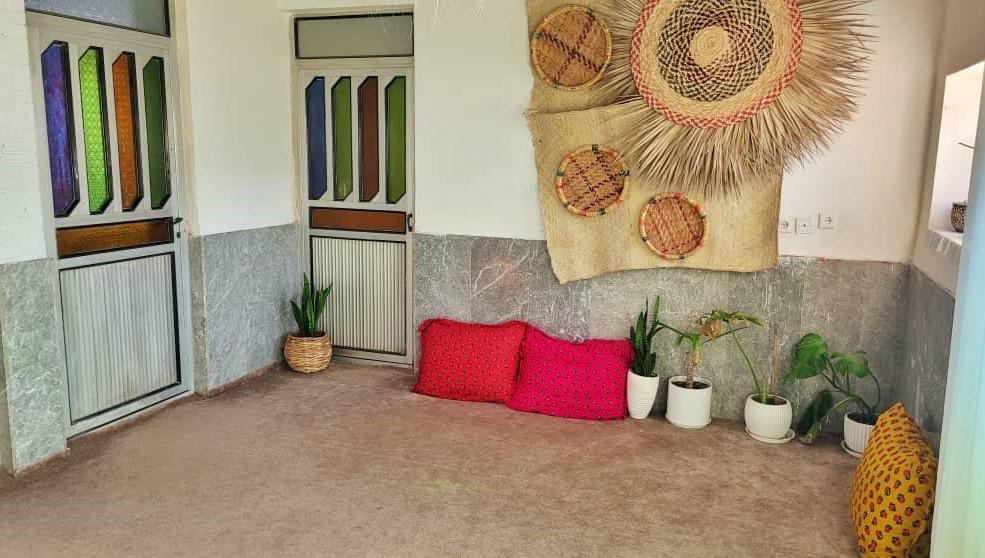 اقامتگاه بوم گردی دره سفید جزیره هرمز