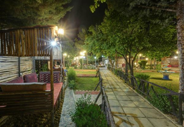 سوئیت یک خوابه هتل جهانگردی سنندج