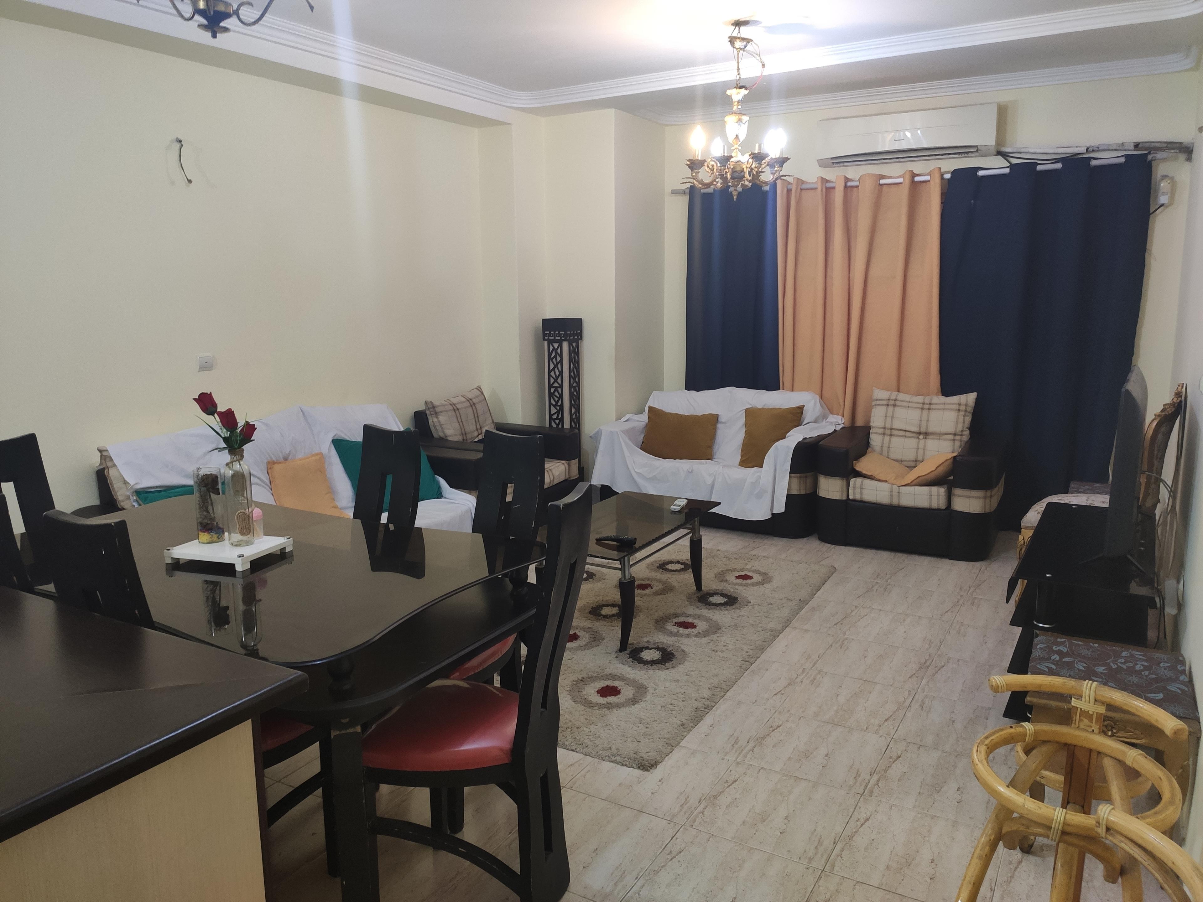 اجاره آپارتمان یک خوابه روزانه بندرعباس گلشهرخ دانشگاه