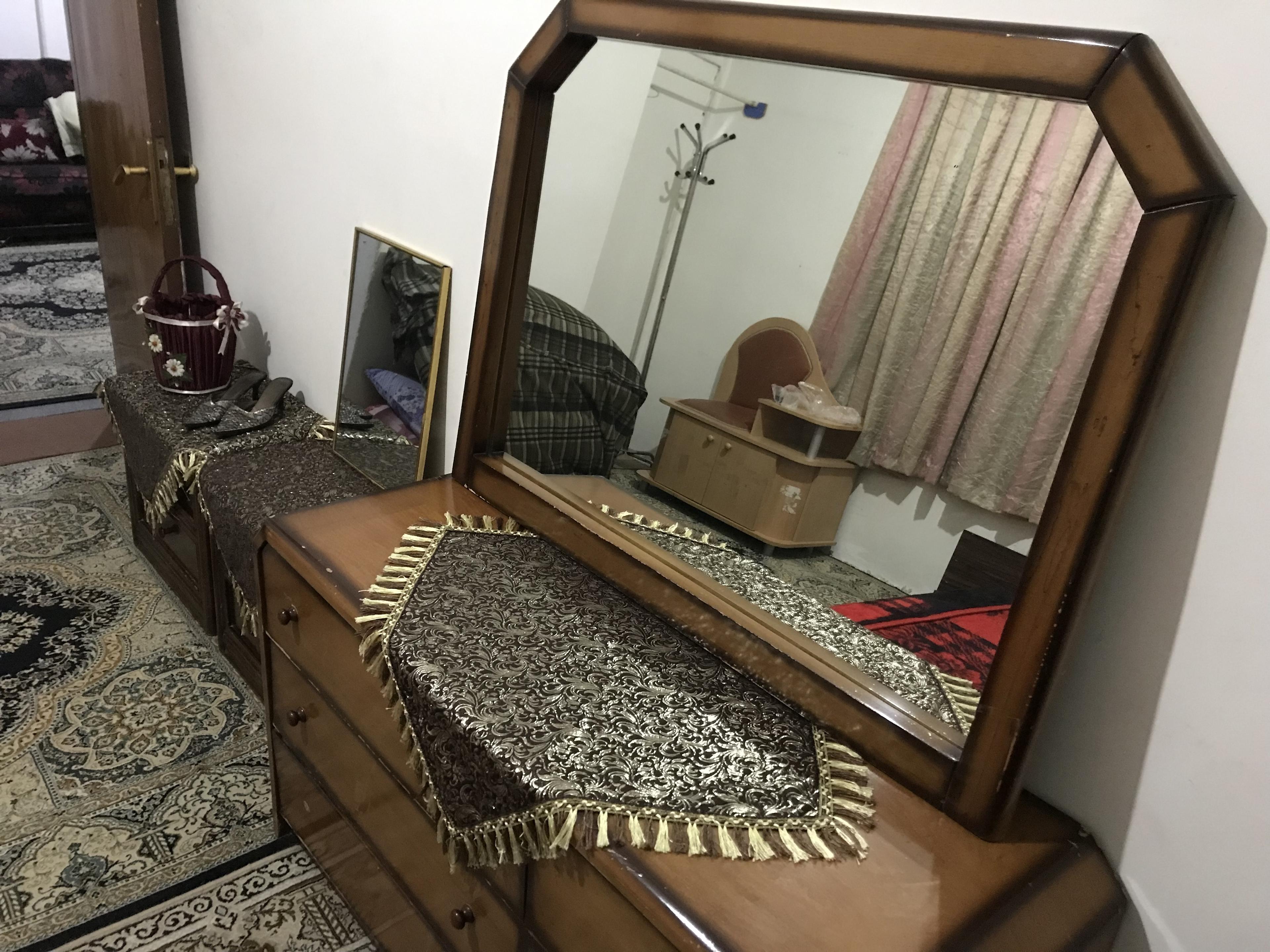 خانه ویلایی سنتی دربست پارکینگدار مرکزشهر