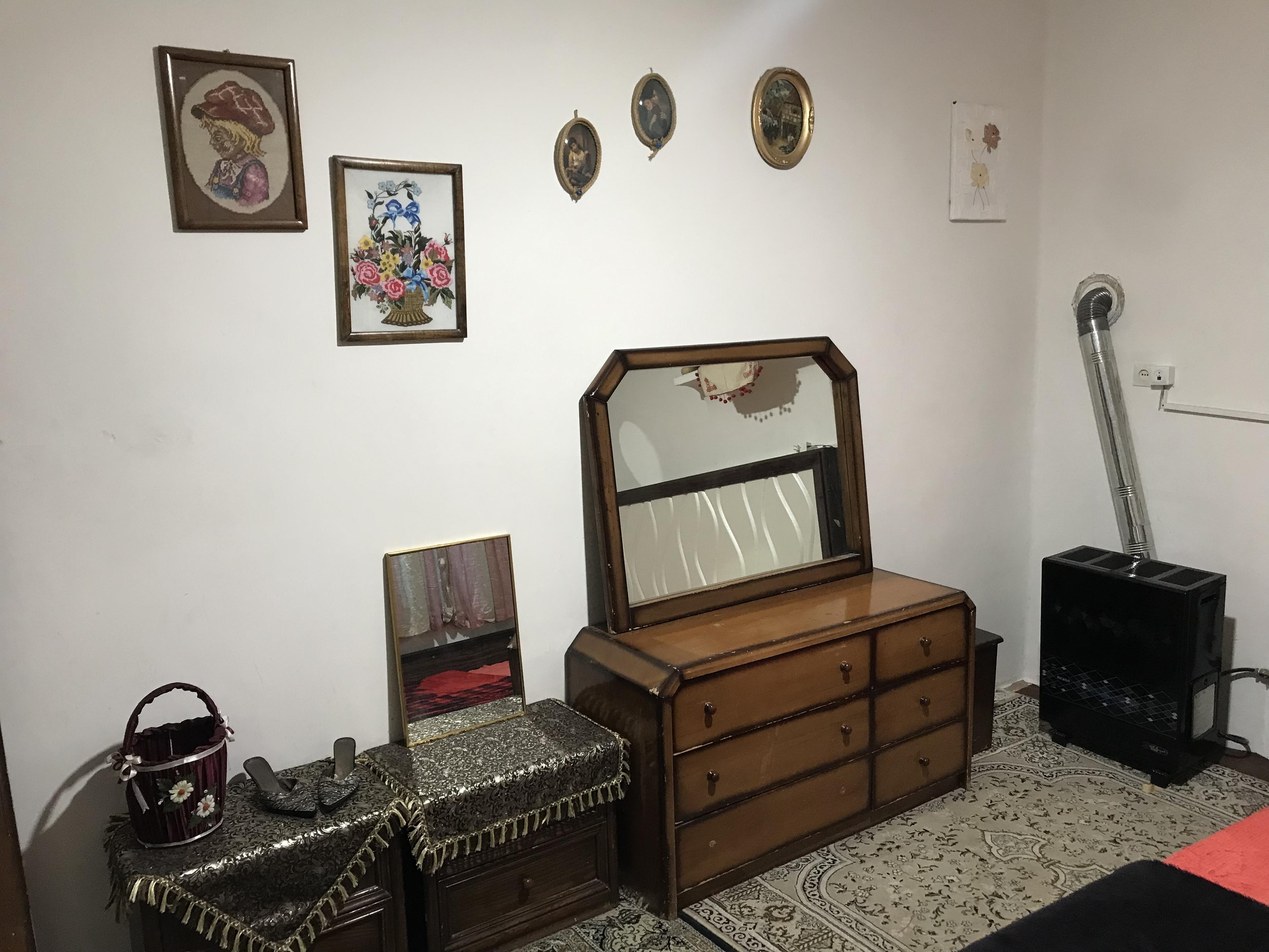 خانه ویلایی سنتی دربست پارکینگدار مرکزشهر