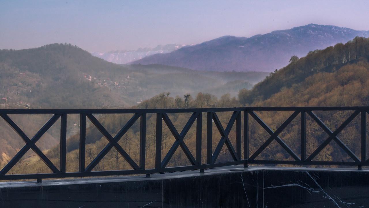 ویلا عمارت شش خوابه مدرن استخردار لفور مازندران