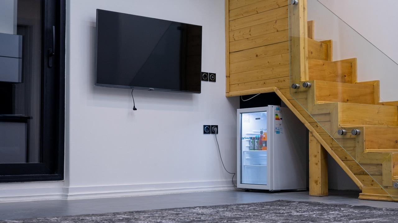 ویلا عمارت شش خوابه مدرن استخردار لفور مازندران