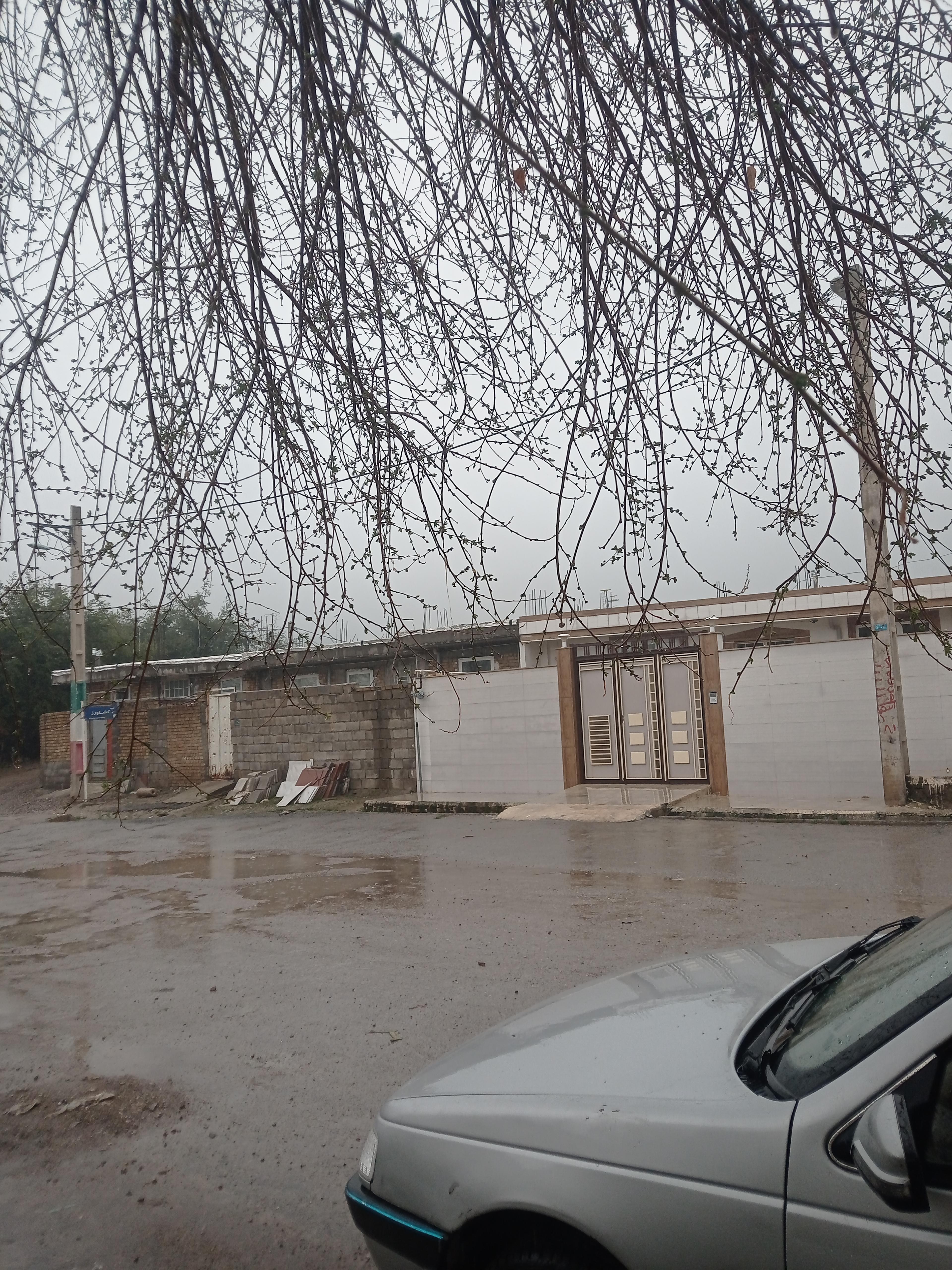 خانه ویلایی روزانه زاگرس در دره شهر