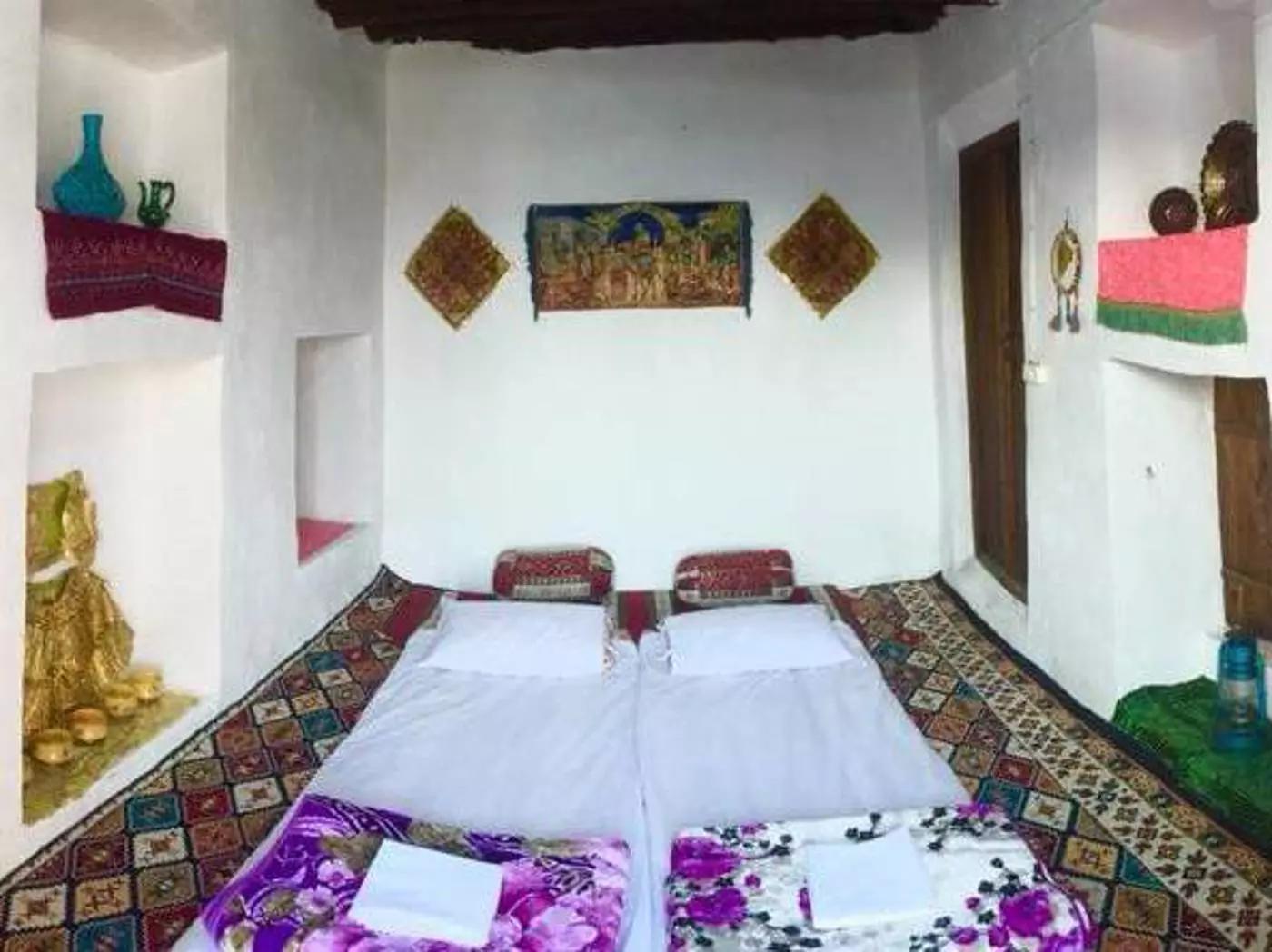 اقامتگاه بوم گردی نصوری در سیراف