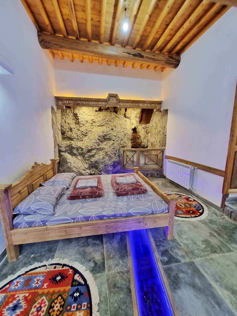 سوئیت صخرهای، جکوزی دار هتلی در ماسوله