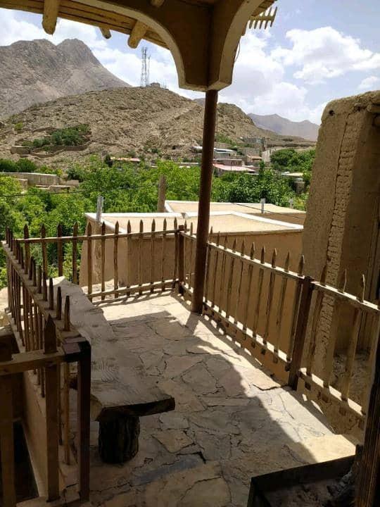 بومگردی آرامش شهر برزک - بهار نارنج