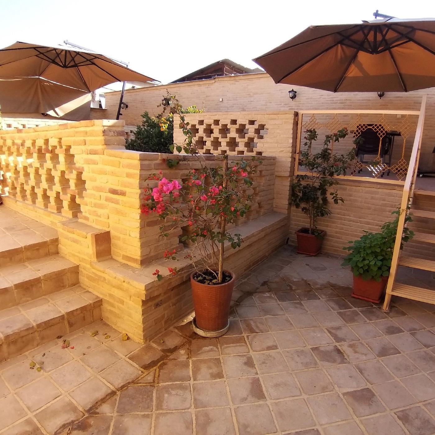 رزرو آنلاین خانه قصرالدشتیها در شیراز