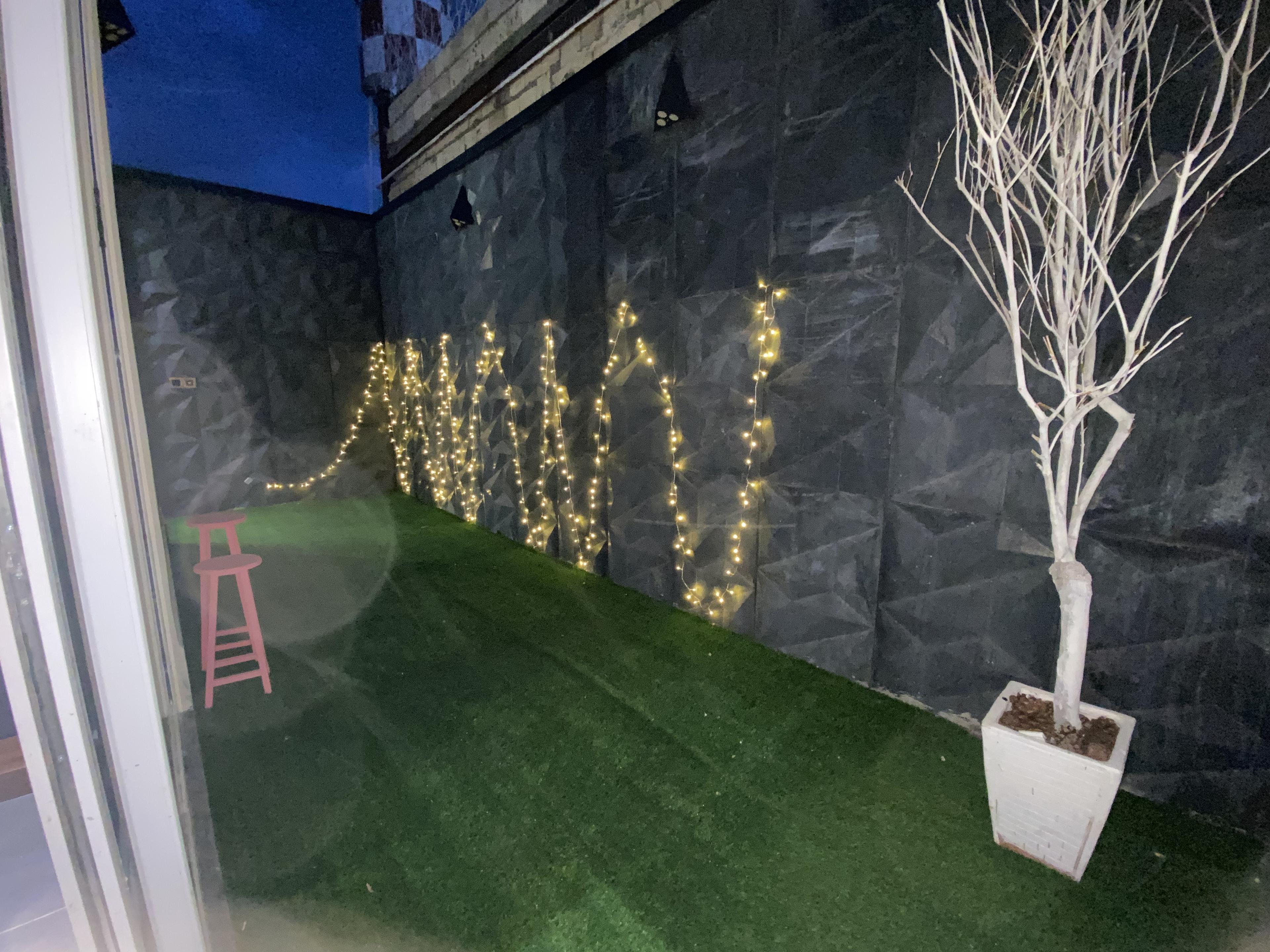 ویلا نوساز مدرن با استخر روباز آبگرم