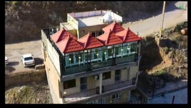 اقامتگاه بوم گردی بام شیت در طارم