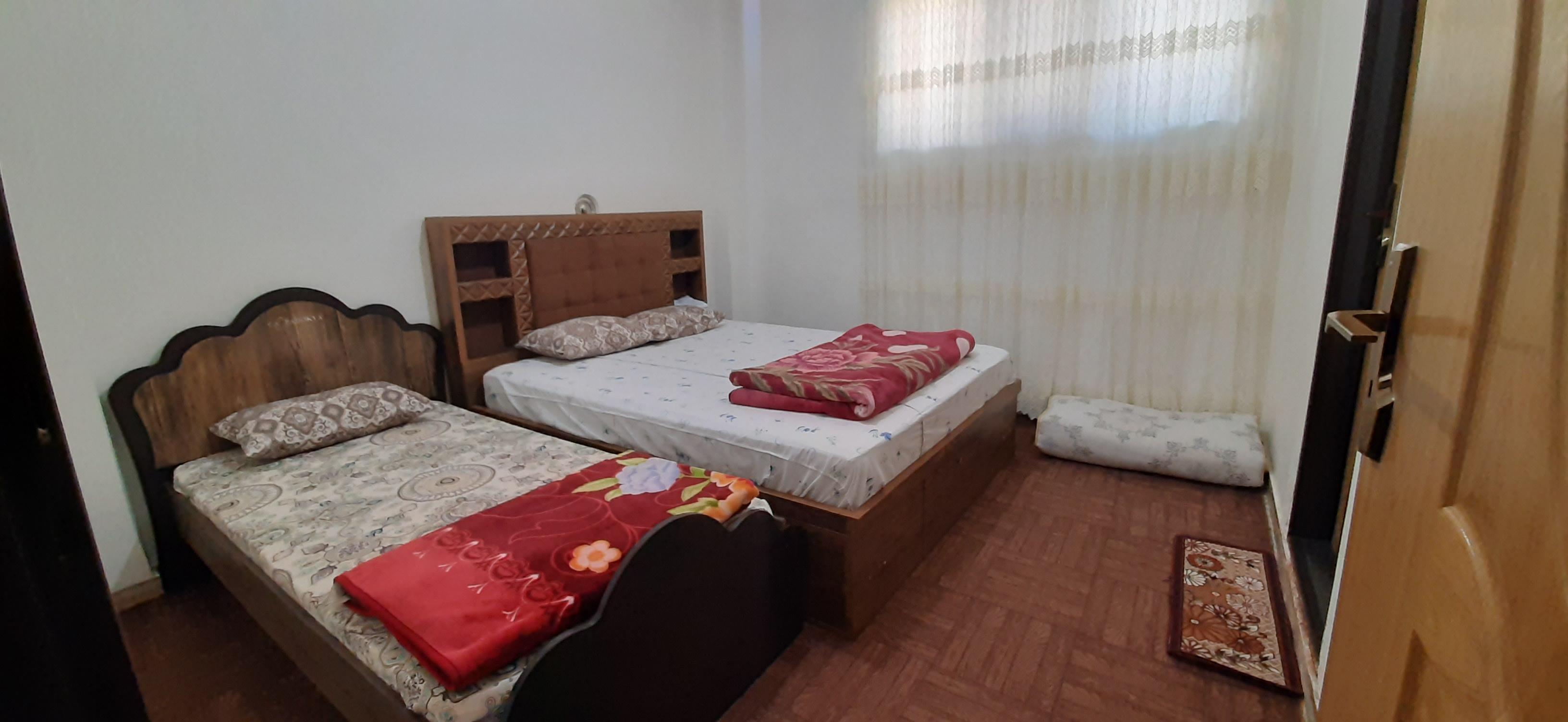 اقامتگاه بوم گردی بام شیت در طارم