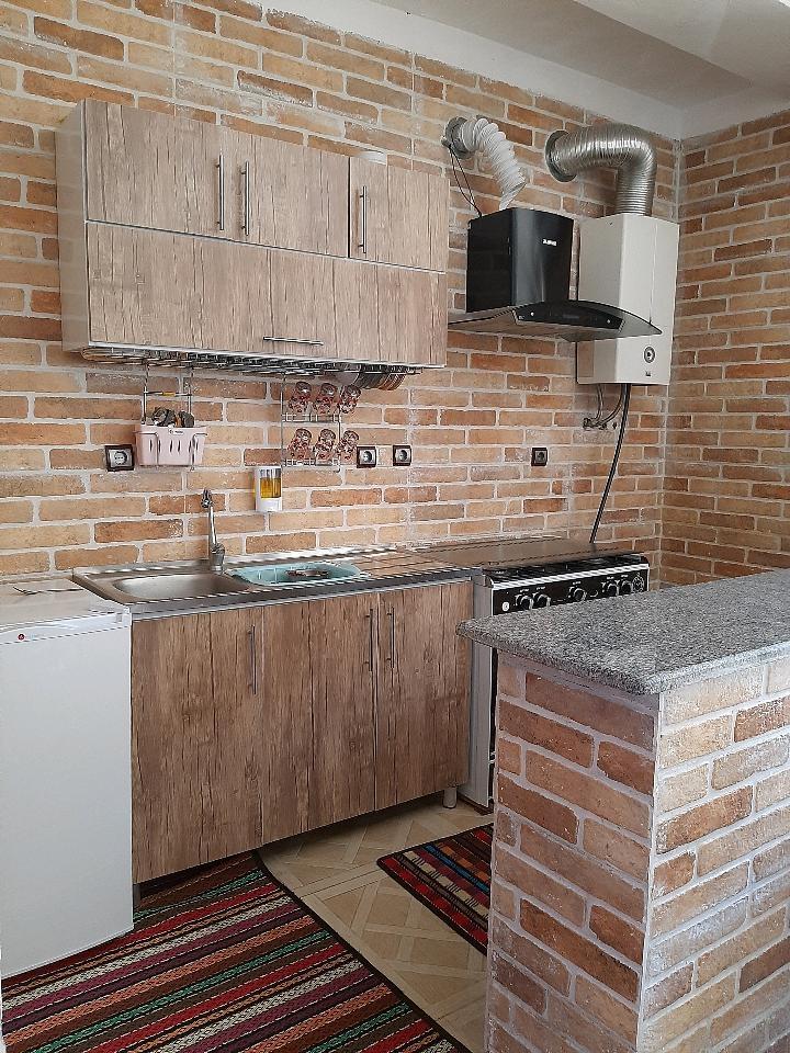 اقامتگاه بوم گردی بام شیت در طارم