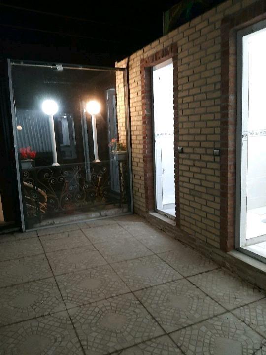 اقامتگاه بوم گردی بام شیت در طارم