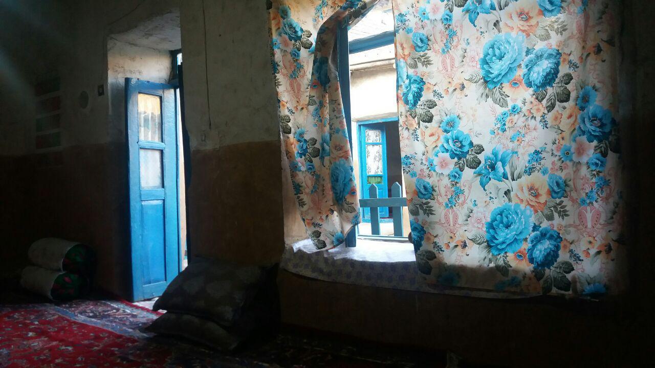 بومگردی روستایی خانه ما در اسدآباد